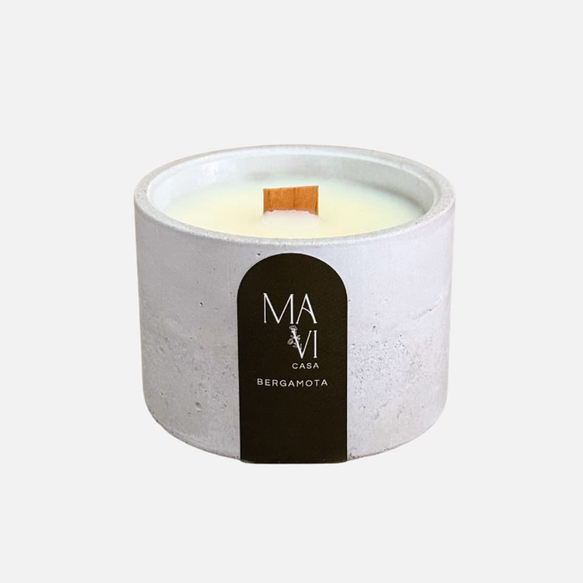 Vela vegetal Bergamota 70g com pavio de madeira em pote de concreto