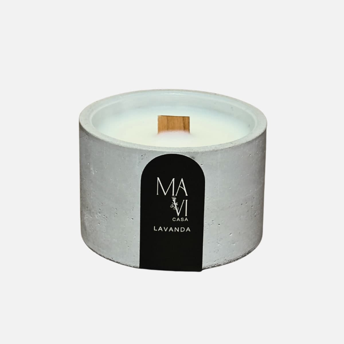 Vela vegetal Lavanda 70g com pavio de madeira em pote de concreto